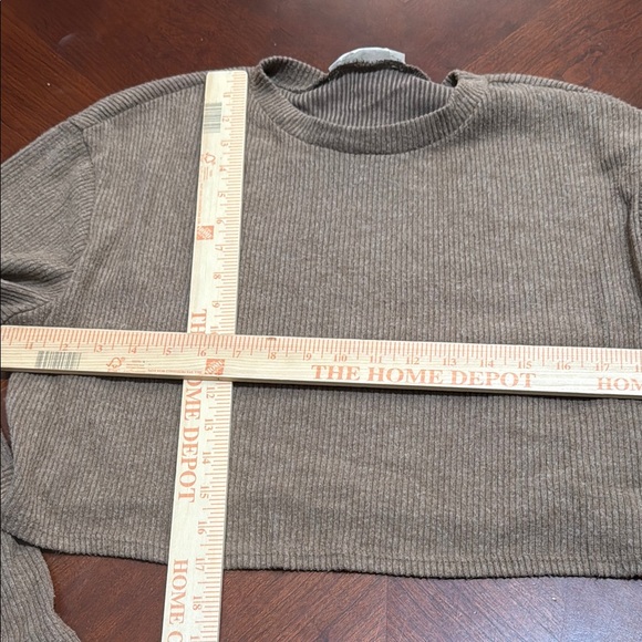 Urban Renewal Tan Crop Top remnants soft ribbed stretch - Picture 8 of 10